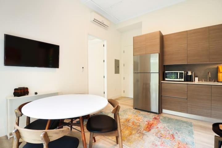 Aerie Apartments Miami Chambre photo